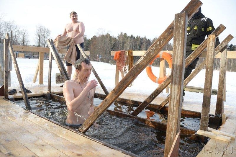 Крещенские купания на Черном озере пройдут в течение ночи.jpg
