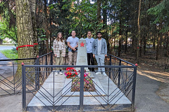 В Силино прошла мемориально-патронатная акция по уходу за памятниками войны